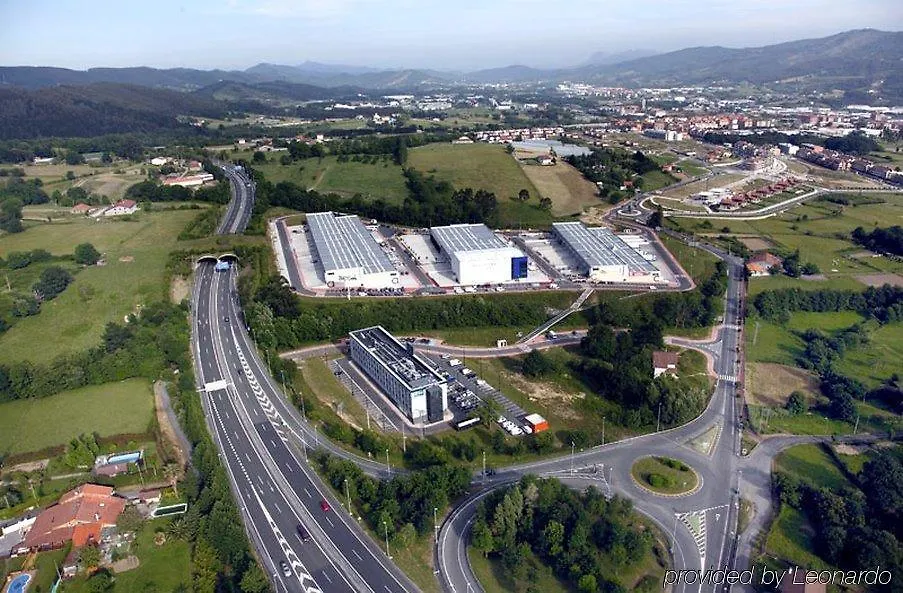 Holiday Inn Express Bilbao Airport By Ihg Derio Hotel