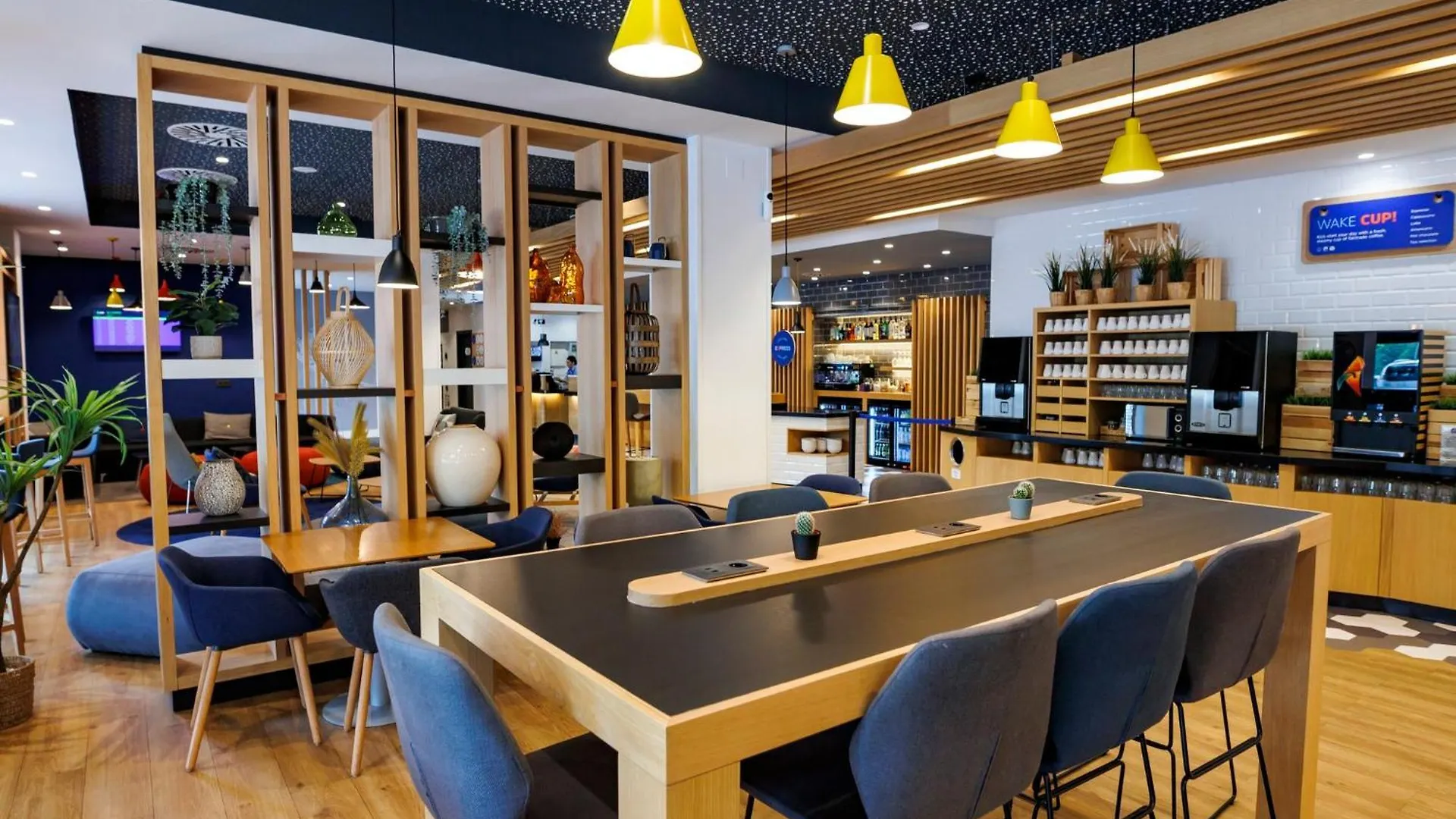 Hotel Holiday Inn Express Bilbao Airport By Ihg Derio