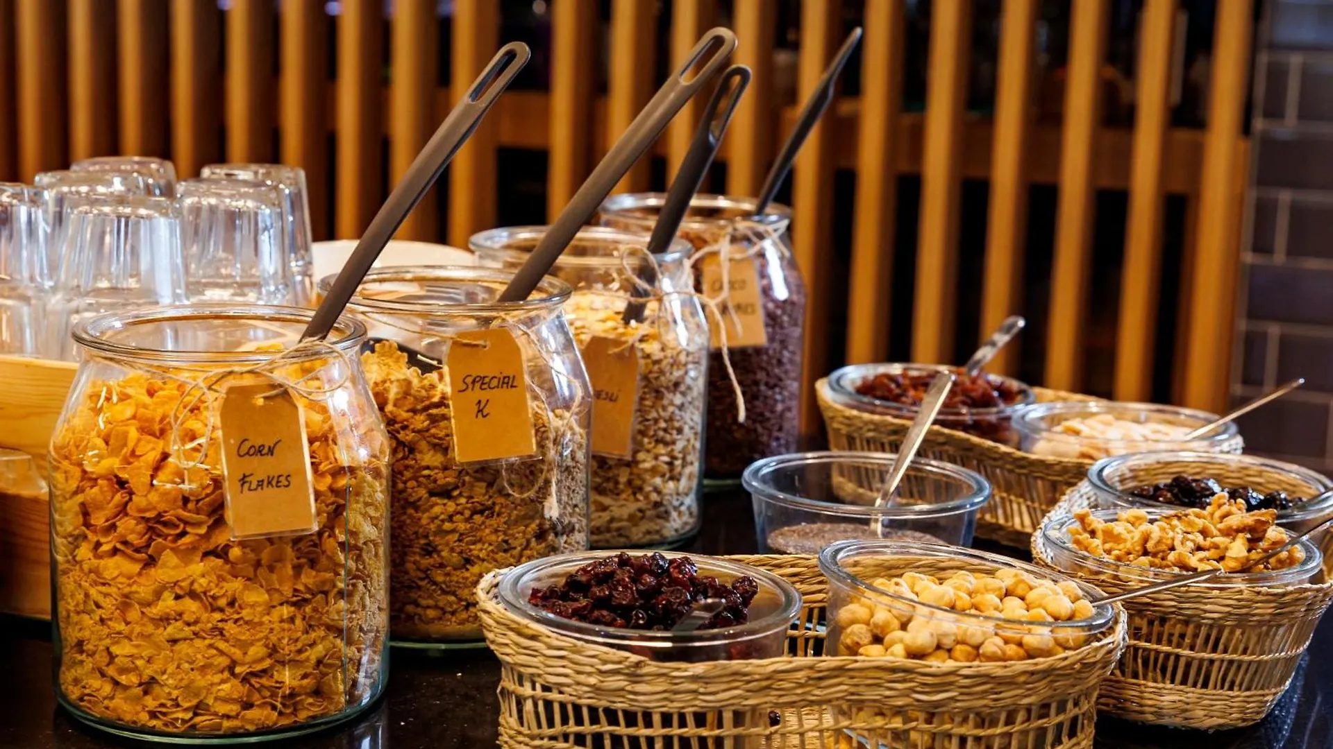 Holiday Inn Express Bilbao Airport By Ihg Derio Spain
