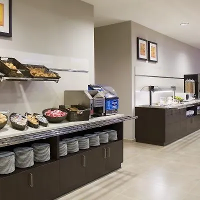 Holiday Inn Express Bilbao Airport By Ihg Derio 3*,